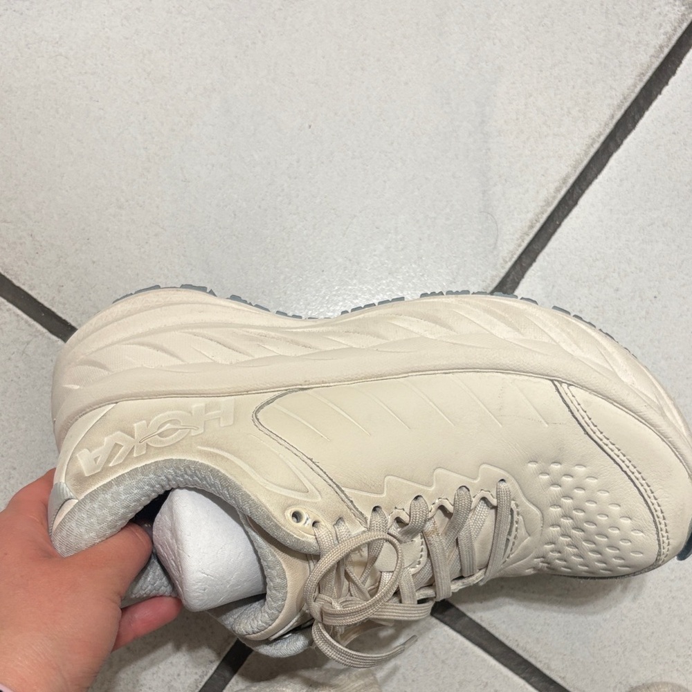 HOKA W Bondi SR size 6 cream/beige color- Non-Slip - Picture 2 of 8